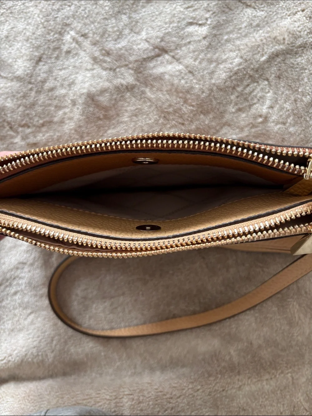 Michael Kors Beige 2-tone Leather Crossbody Bag